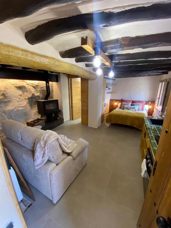 Precioso Loft Rural Con Estufa De Lena Panoramica Apartment Torre del Compte Bagian luar foto